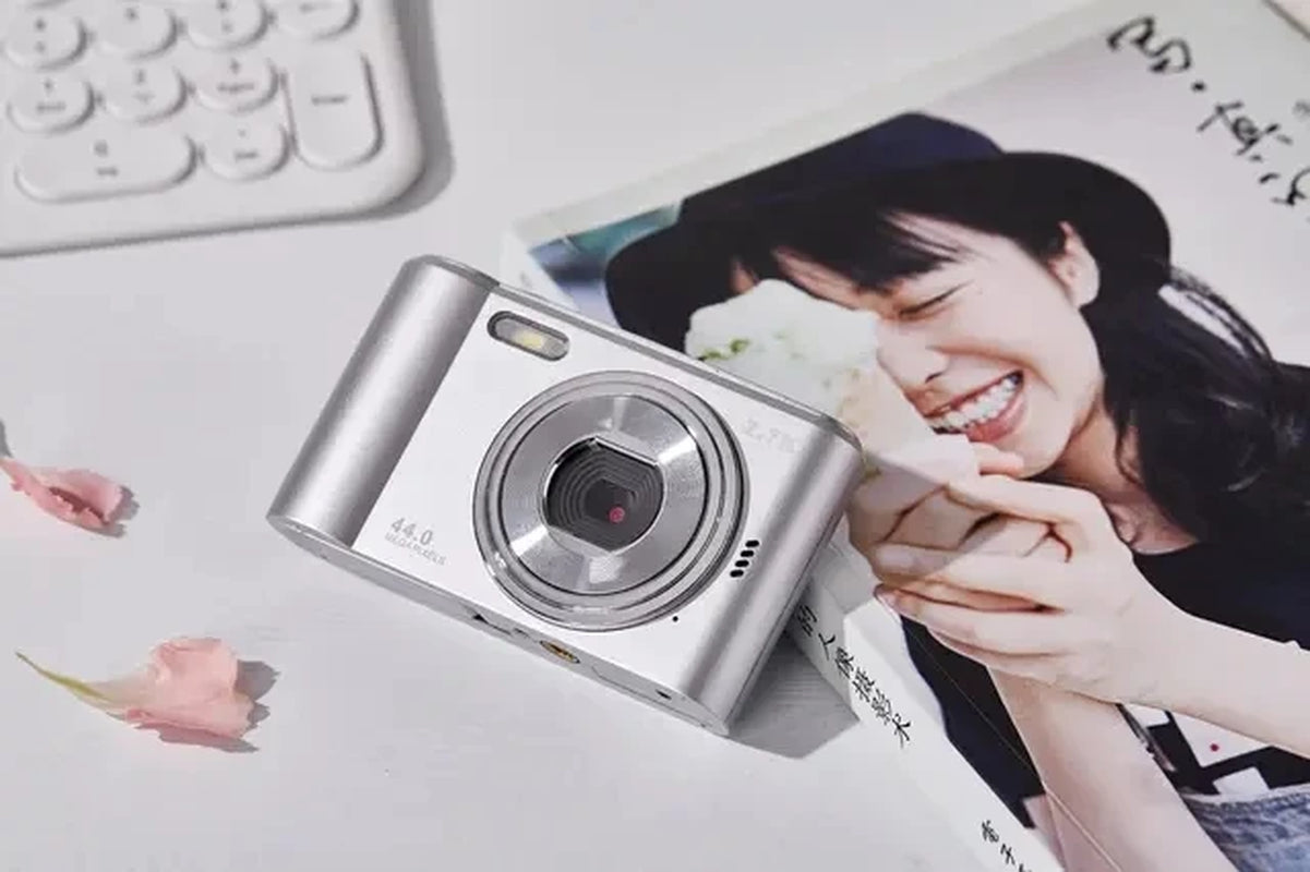 Digital Camera Autofocus Camera for Kids Toys Camcorder with 8X Zoom Compact Cameras 1080P Cameras for Beginner Photography
